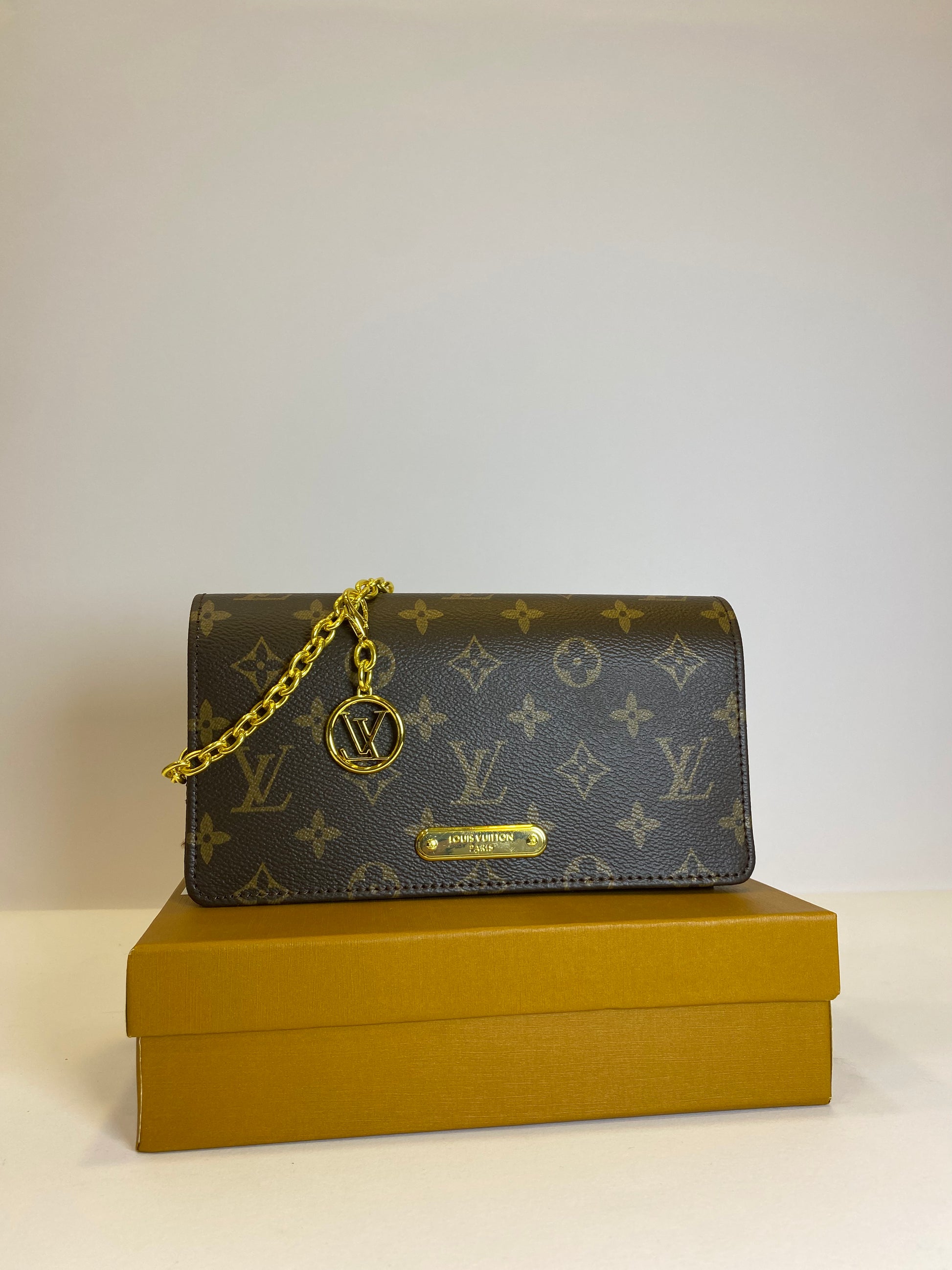 LV
