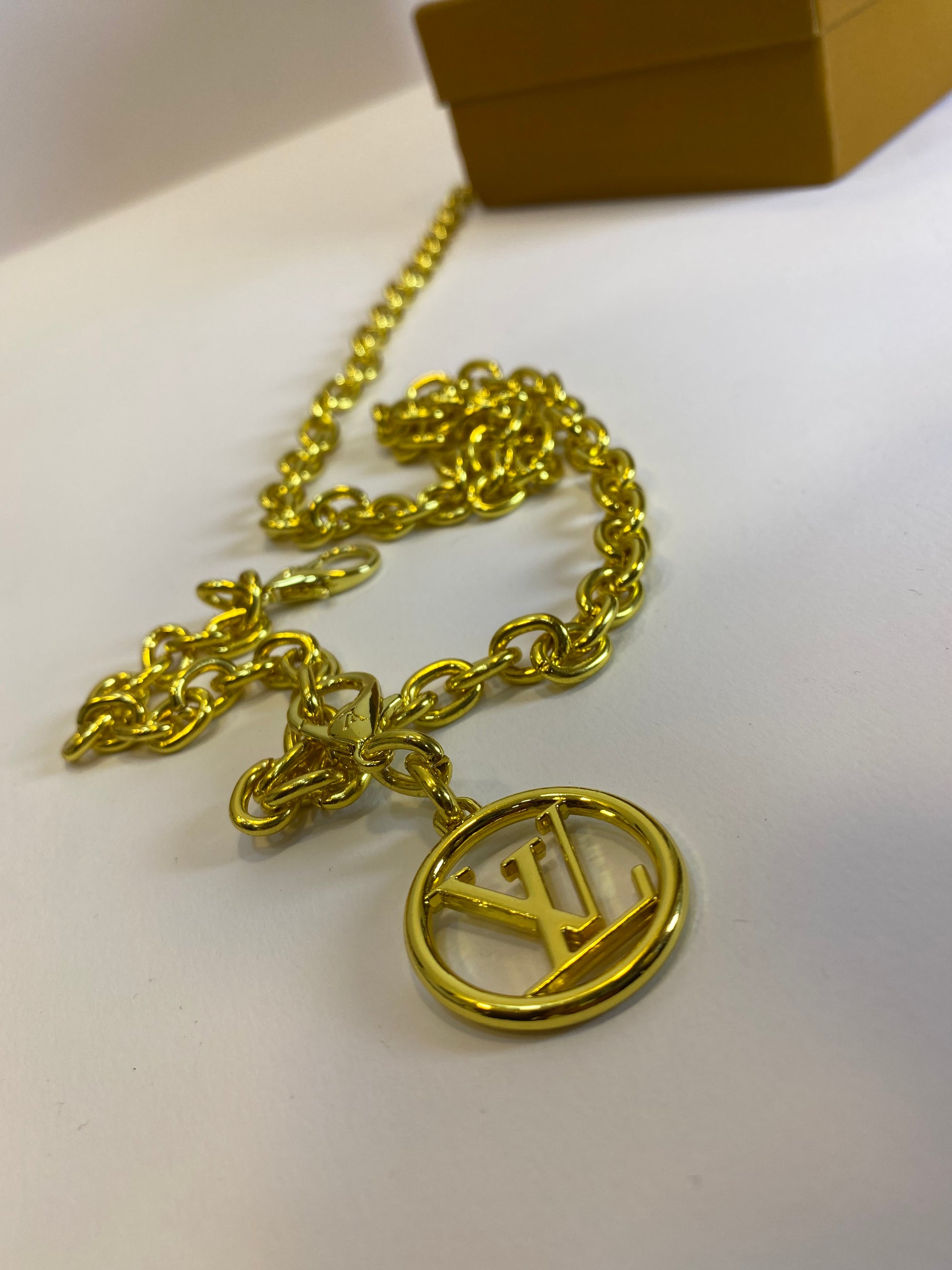 LV