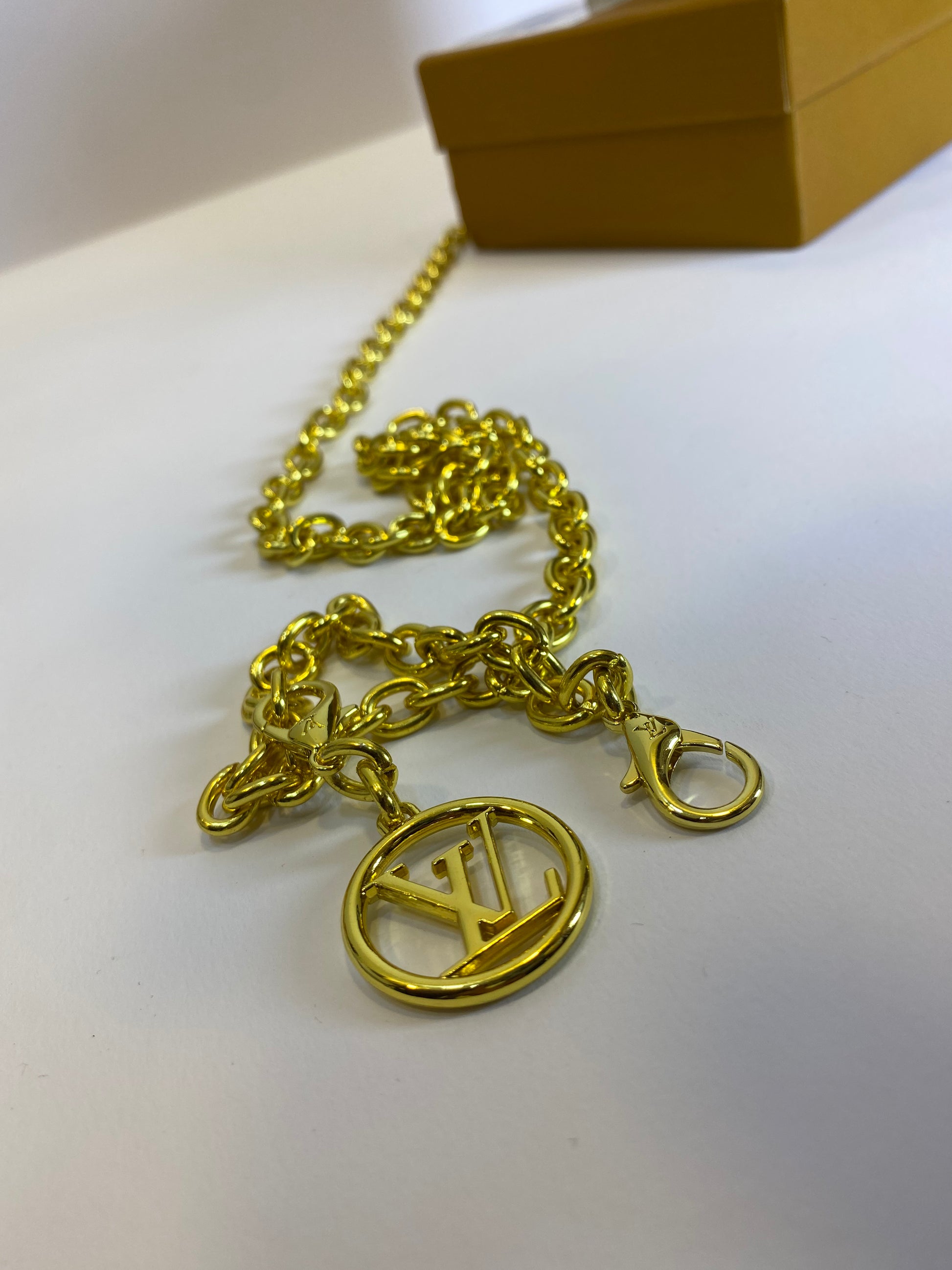 LV