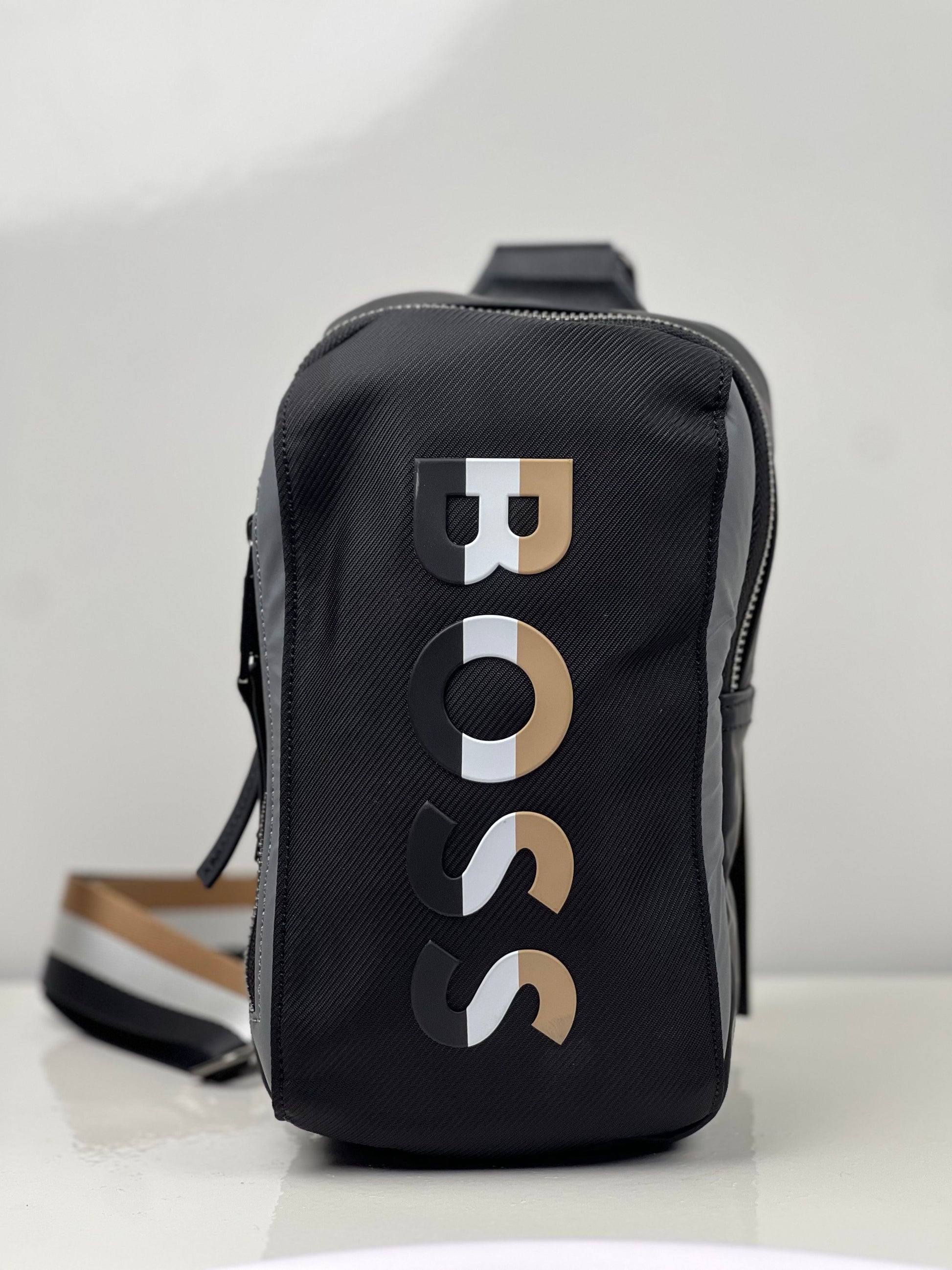 Boss Beige HB17629-6