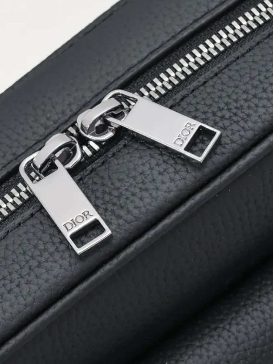 Dior White D29996
